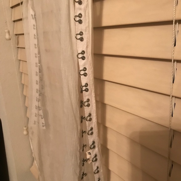 Sheer tunic with unique side closures - Picture 2 of 2